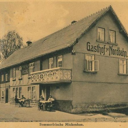 Drevenka Hotel Provodin Bagian luar foto