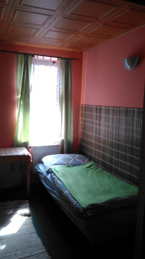 Drevenka Hotel Provodin Bagian luar foto