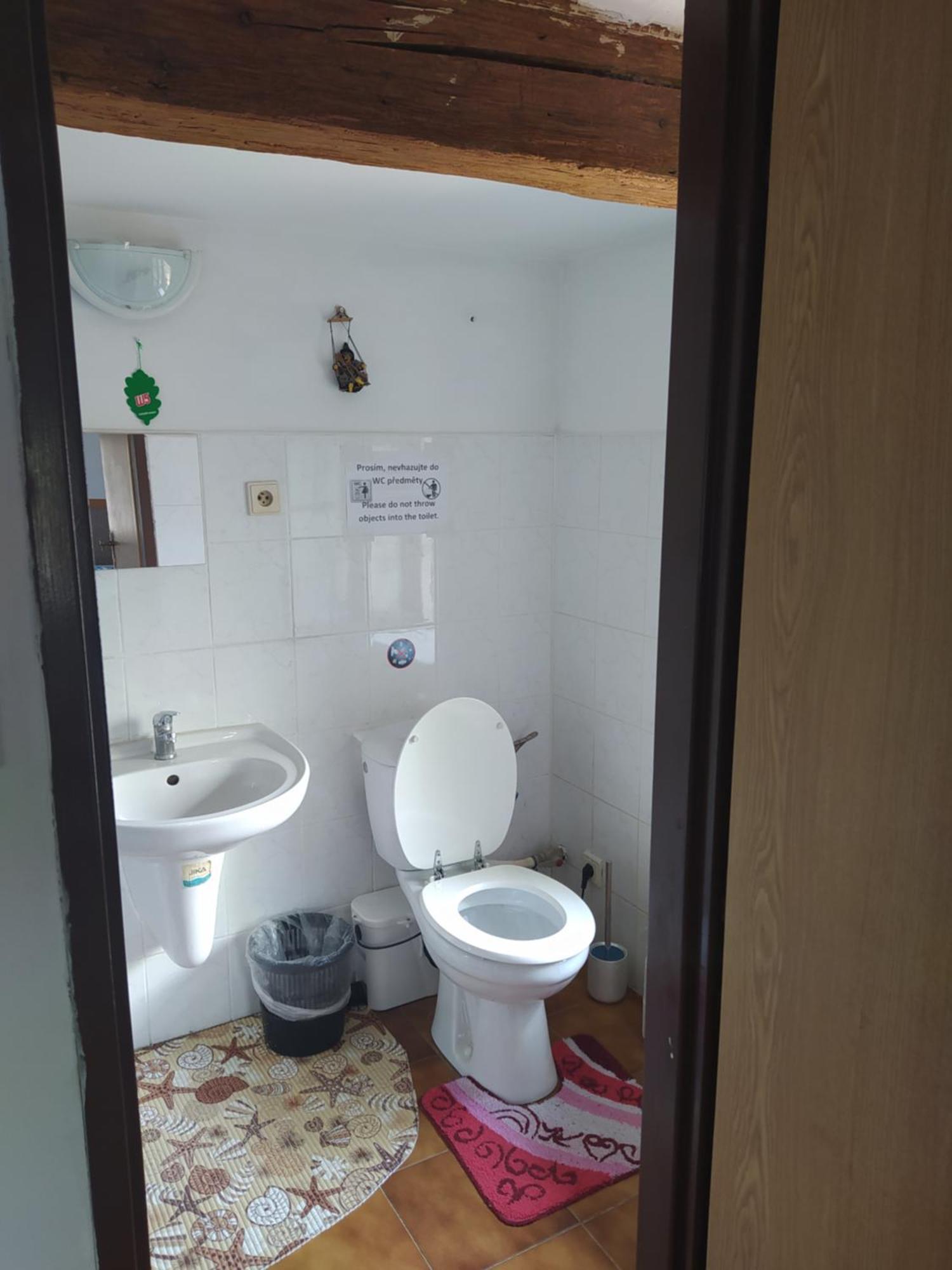 Drevenka Hotel Provodin Ruang foto