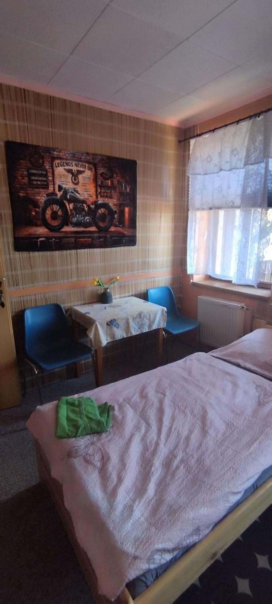 Drevenka Hotel Provodin Bagian luar foto